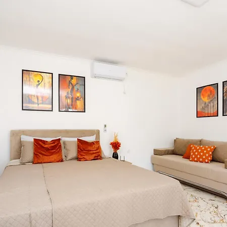 Kaplan Villa