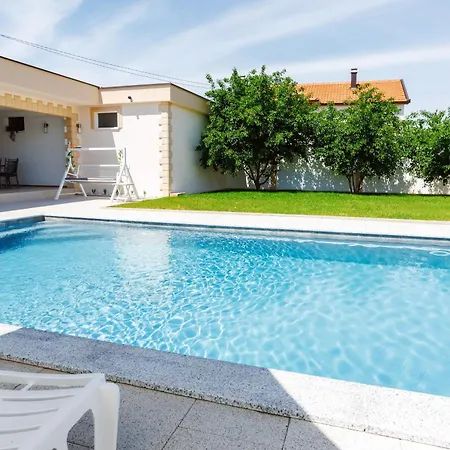 Kaplan Villa